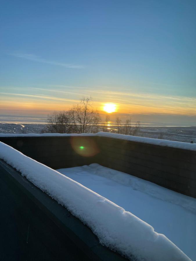 Frenchy'S Adventure Bed And Breakfast Anchorage Buitenkant foto